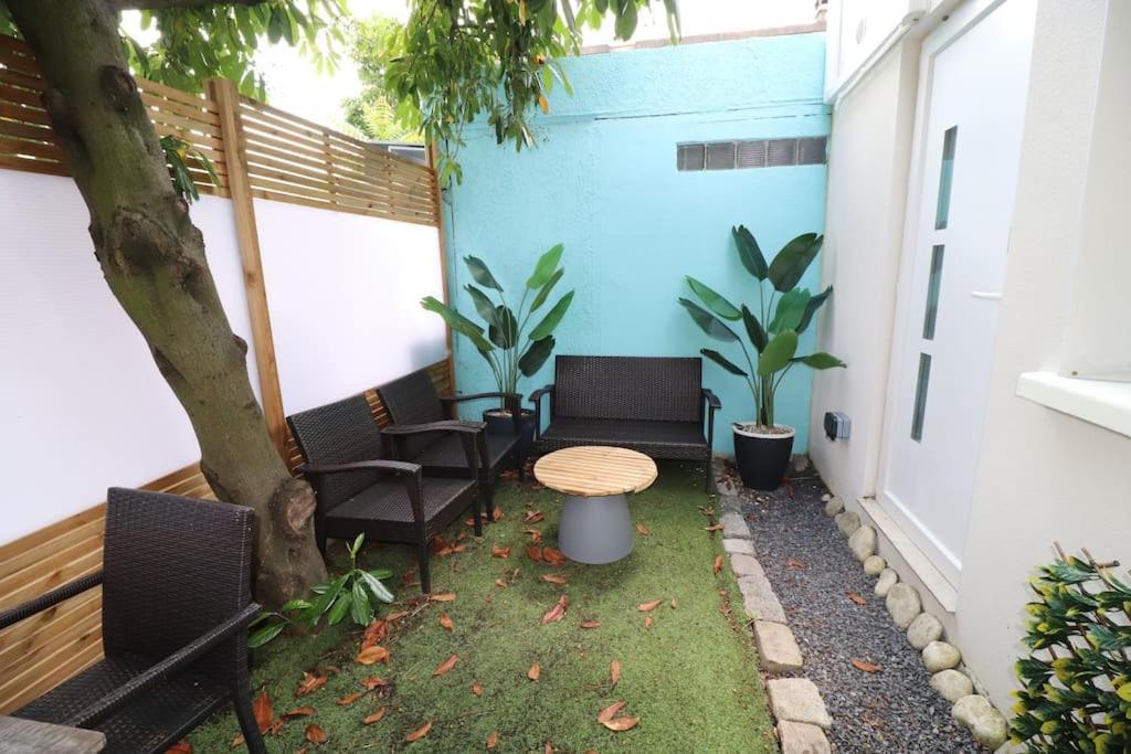 Holiday home L Ecrin Bleu Maison Neuve Jardin Et Clim Colombes (Hauts-de-Seine)