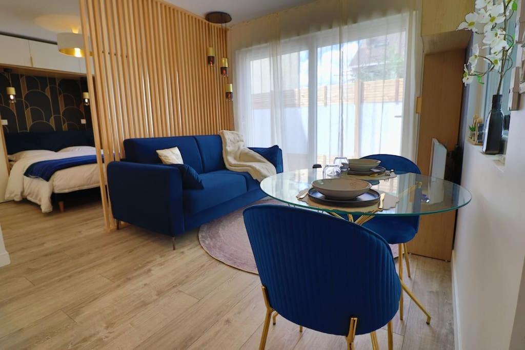 Holiday home L Ecrin Bleu Maison Neuve Jardin Et Clim Colombes (Hauts-de-Seine)